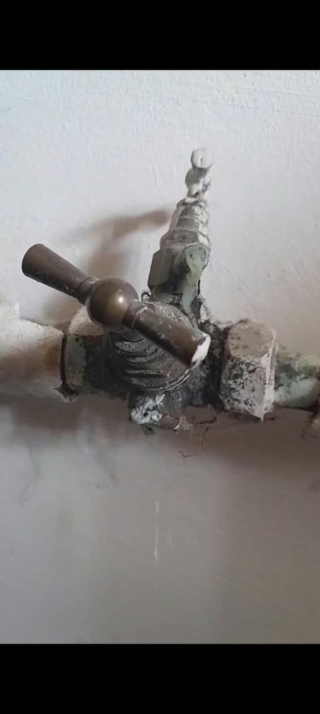 Robinet défaillant Changement Vanne de coupure